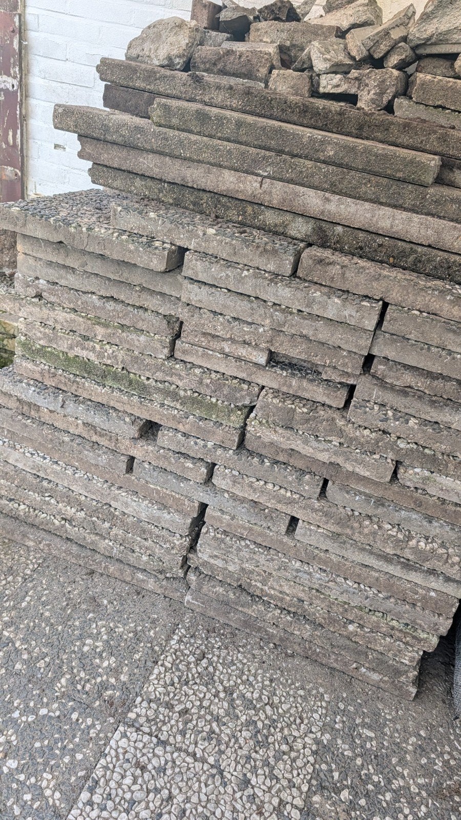 Grindtegels gratis afhalen., Ophalen of Verzenden, 10 m² of meer, 50 tot 150 cm, 10 tot 30 cm