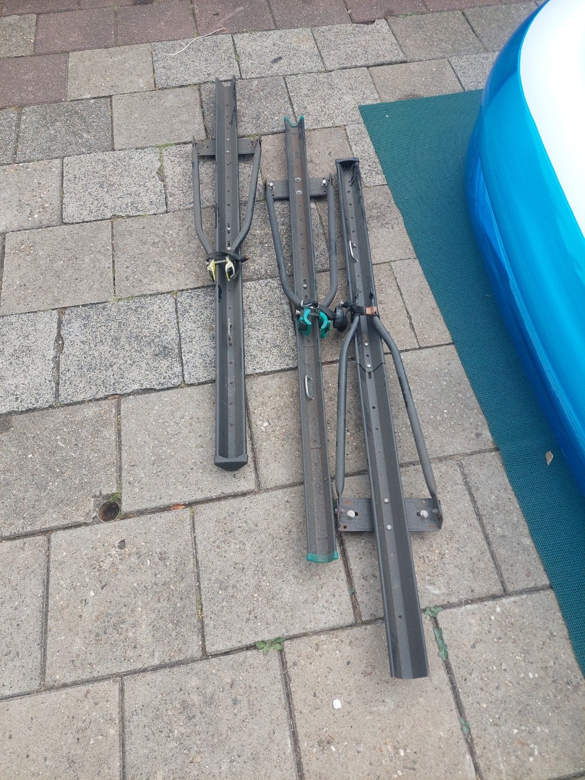 3 stuks €15., Auto diversen, Fietsendragers, Ophalen, Dakdrager