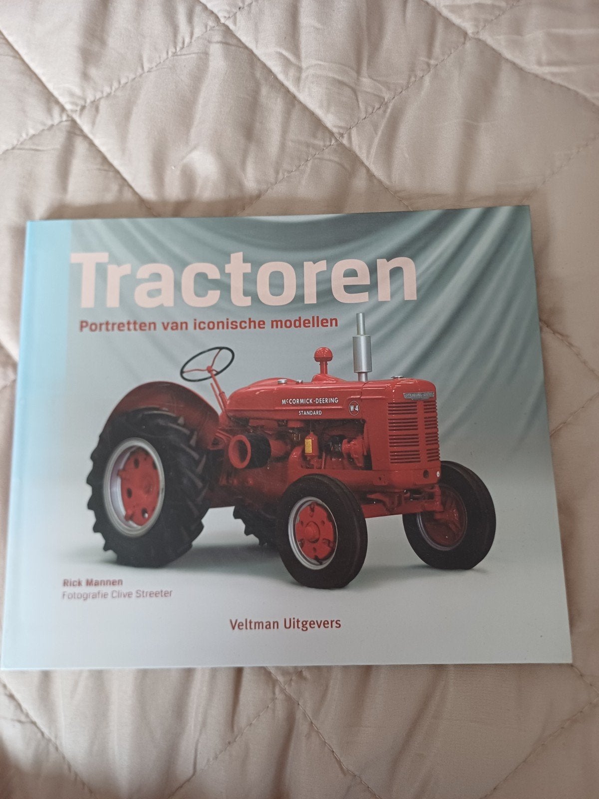 Tractoren: Portretten van iconische modellen, Boeken, Ophalen of Verzenden