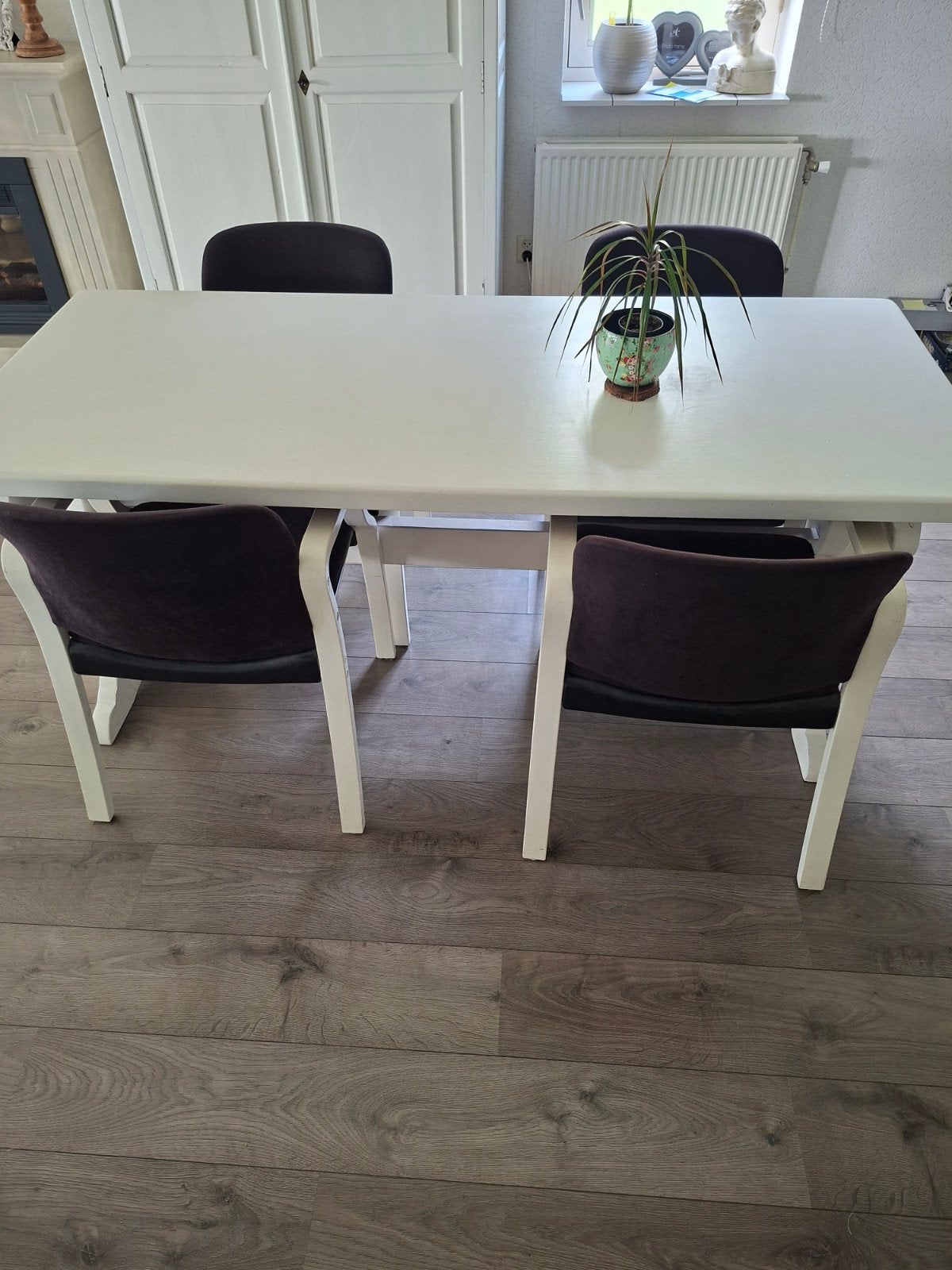 Witte kloostertafel met 4 stoelen, Ophalen, Gebruikt, Landelijk, 4 tot 6 stoelen