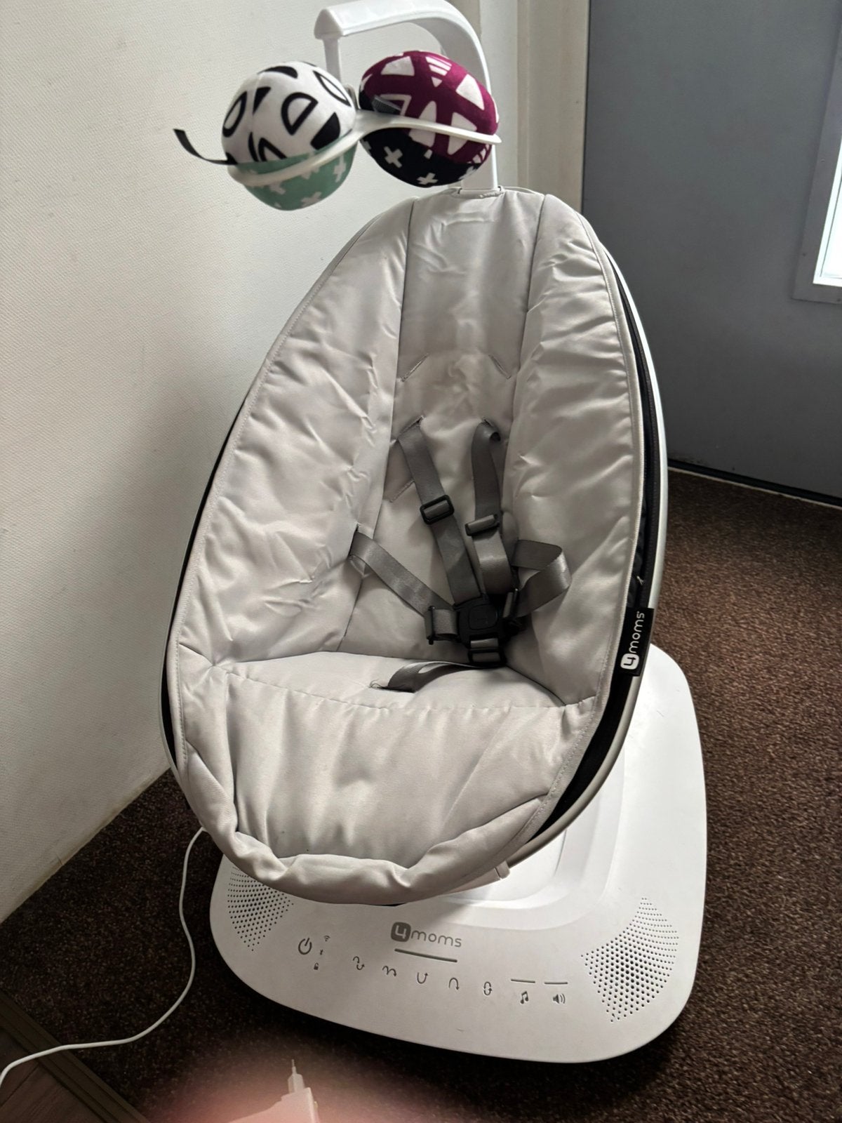 4moms mamaRoo 5 Babyswing Classic Grey, Schommelstoel, Met gordel(s) of riempje(s), Zo goed als nieuw, Ophalen