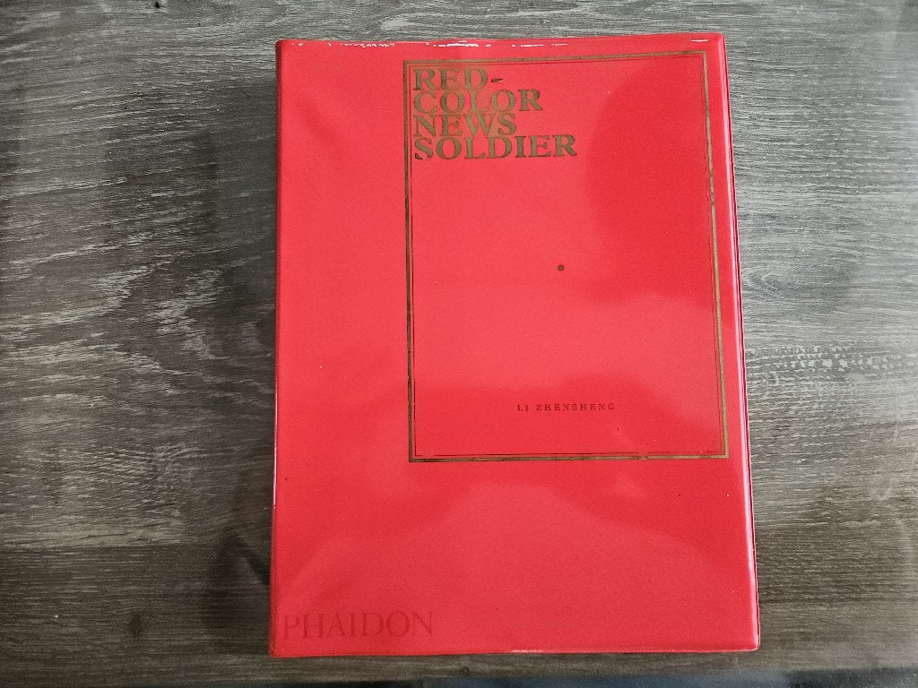 Red-Color News Soldier (Li Zhensheng), Boeken, Ophalen of Verzenden, Gelezen