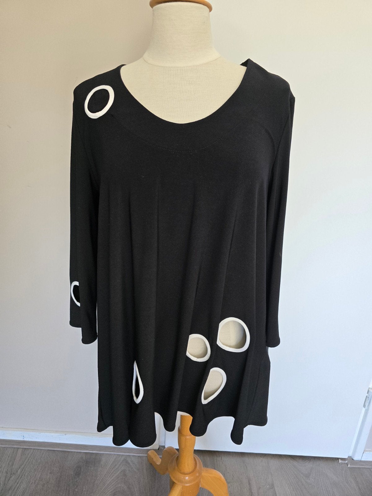 Joseph Ribkoff zwart tuniek shirt 40, Kleding | Dames, Ophalen of Verzenden, Zo goed als nieuw, Zwart, Shirt of Top