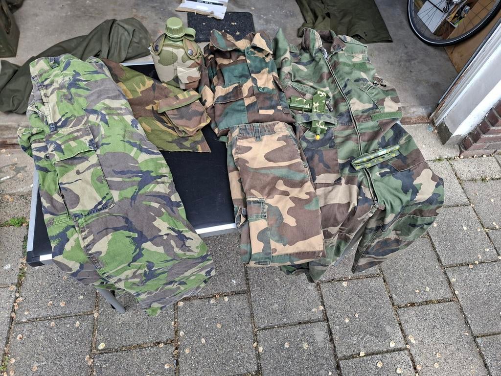 Leger kleding voor kinderen, Verzamelen, Militaria | Algemeen, Ophalen of Verzenden, Landmacht, Nederland, Kleding of Schoenen