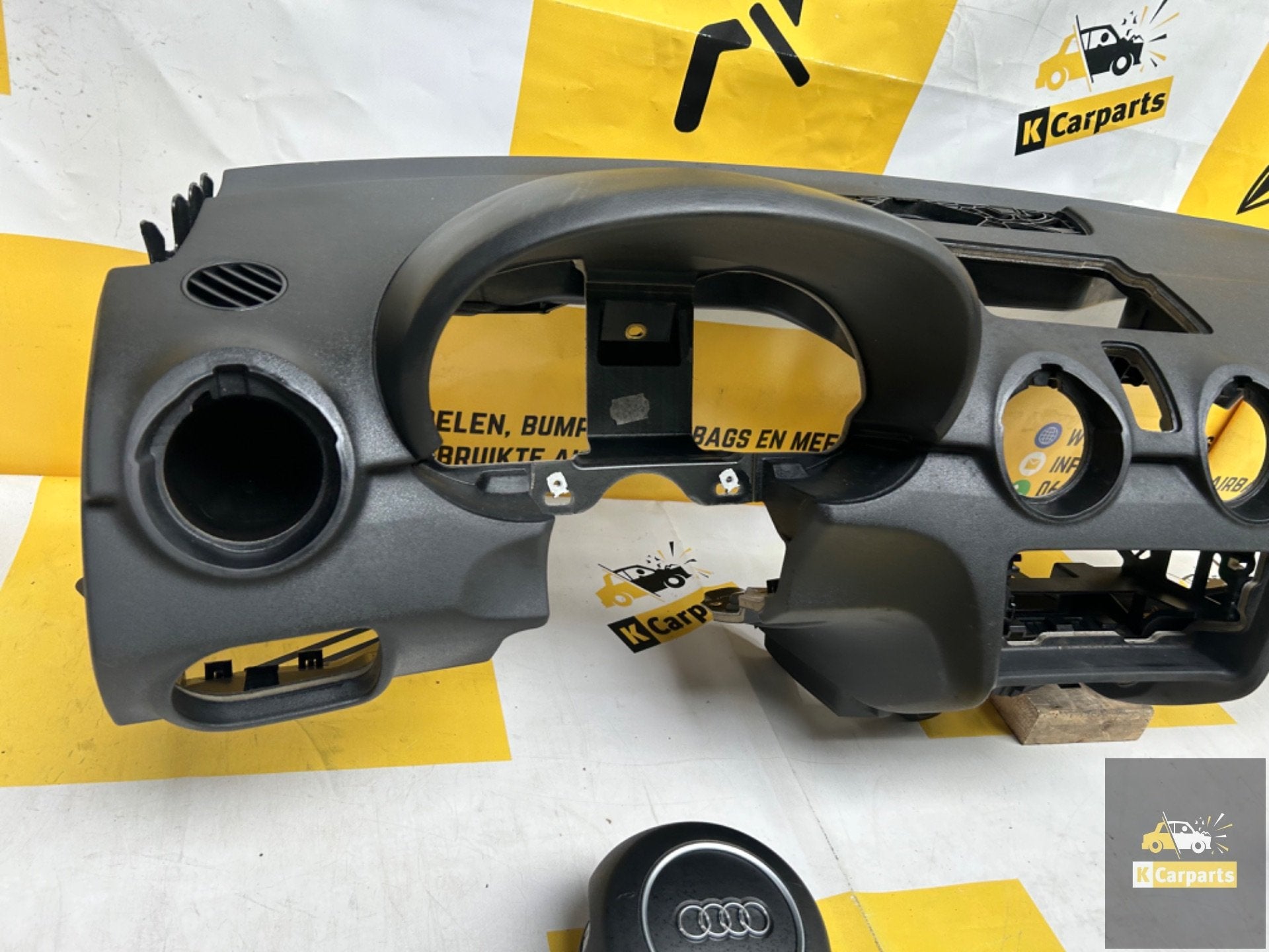 Audi A1 8X S1 compleet Airbagset + Dashboard airbag set, Auto-onderdelen, Info@fabrikant.eu, Fabrikantstraat 1
1000 AA  Amsterdam, NL