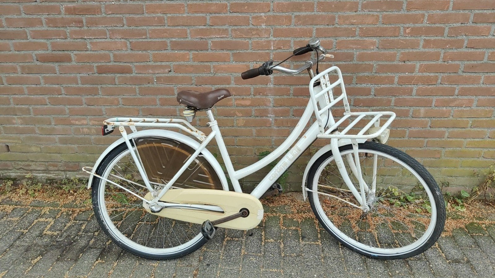 Cortina L4, Gebruikt, Versnellingen, Minder dan 47 cm, Ophalen