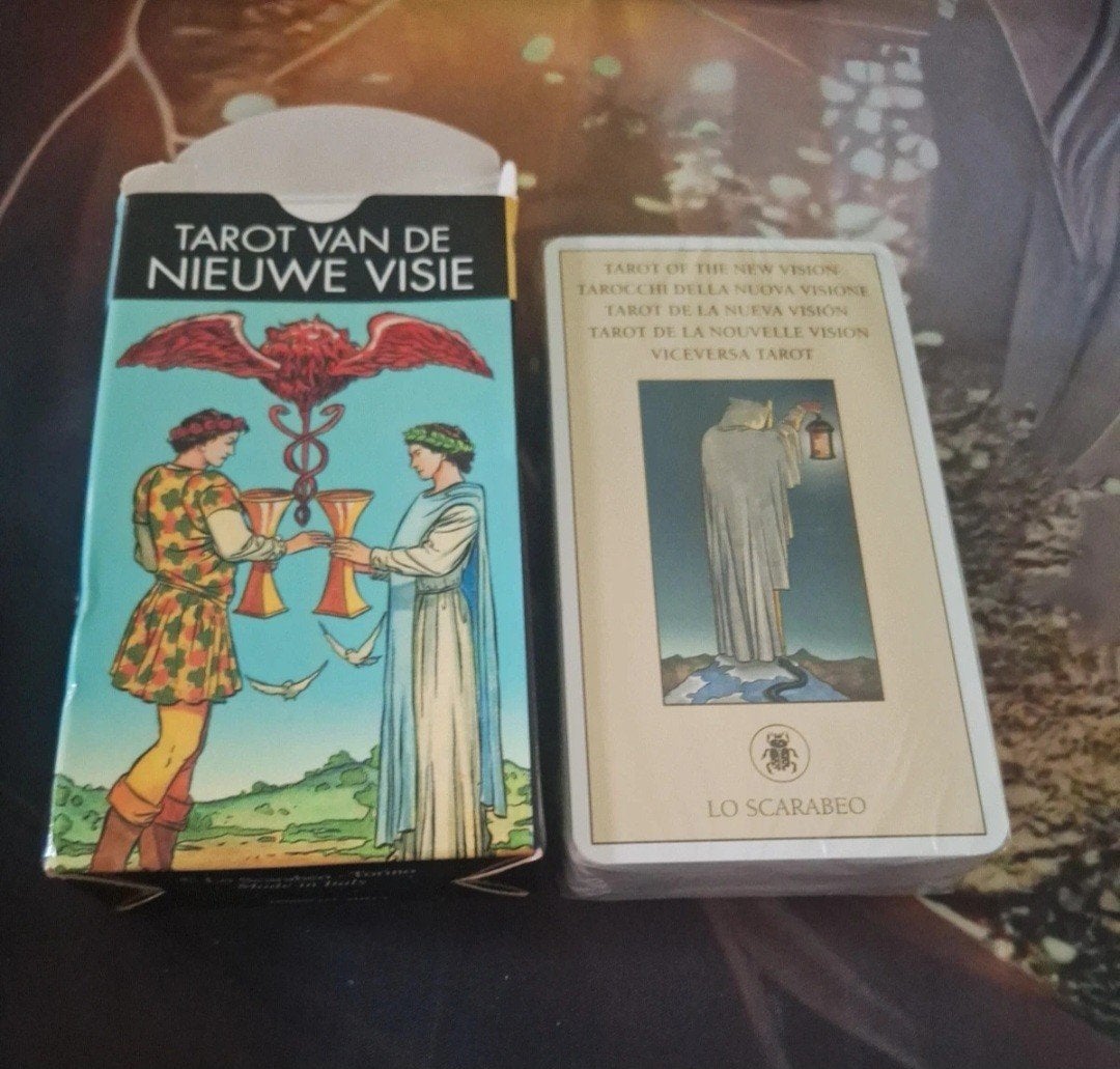 Tarot van de Nieuwe Visie (Lo Scarabeo) - Uniek 'omgekeerd', Verzenden, Zo goed als nieuw
