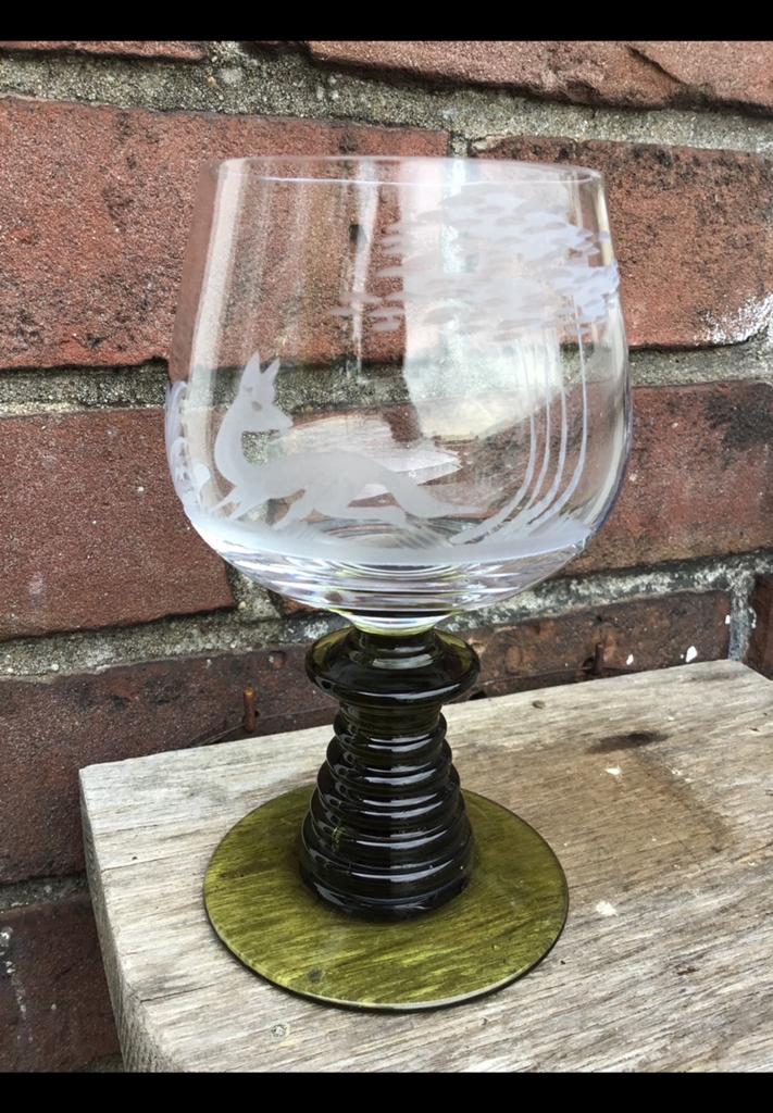 Wijnglas met gegraveerde vos en de naam Wim er ín gegraveerd, Verzamelen, Ophalen of Verzenden, Zo goed als nieuw, Overige typen