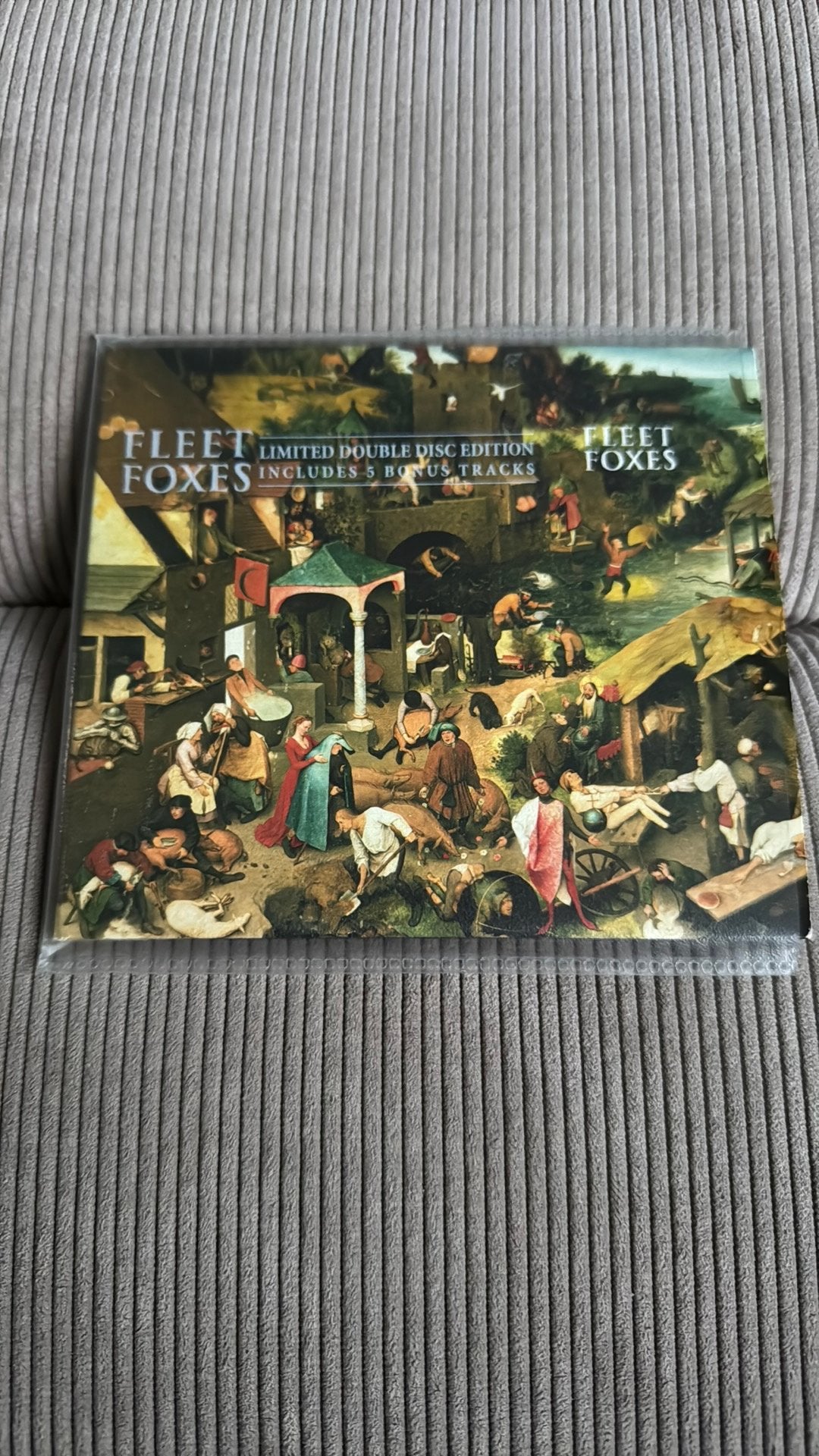 Fleet foxes limited double disc edition ( 5 bonus tracks), Ophalen of Verzenden, Zo goed als nieuw