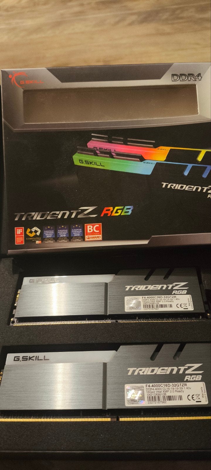 G.Skill Trident Z RGB DDR4 RAM 32GB (2x16GB) 4000MHz CL16, 32 GB, DDR4, Ophalen of Verzenden, Zo goed als nieuw