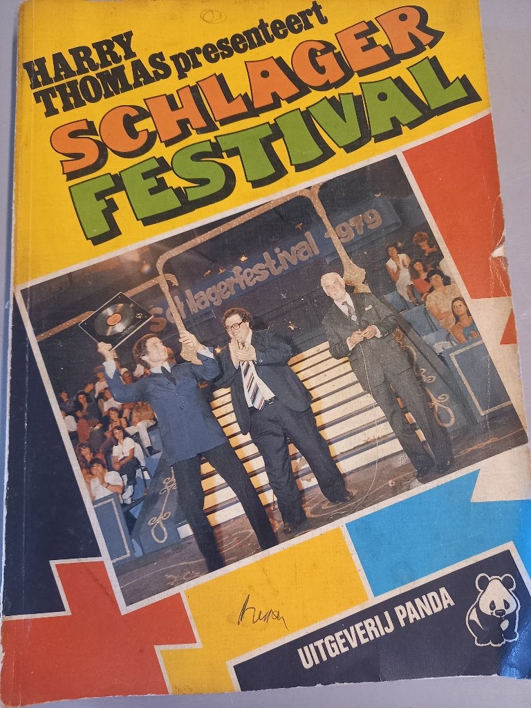 Schlagerfestival boek, Gelezen, Ophalen of Verzenden, Harry Thomas, Genre of Stijl