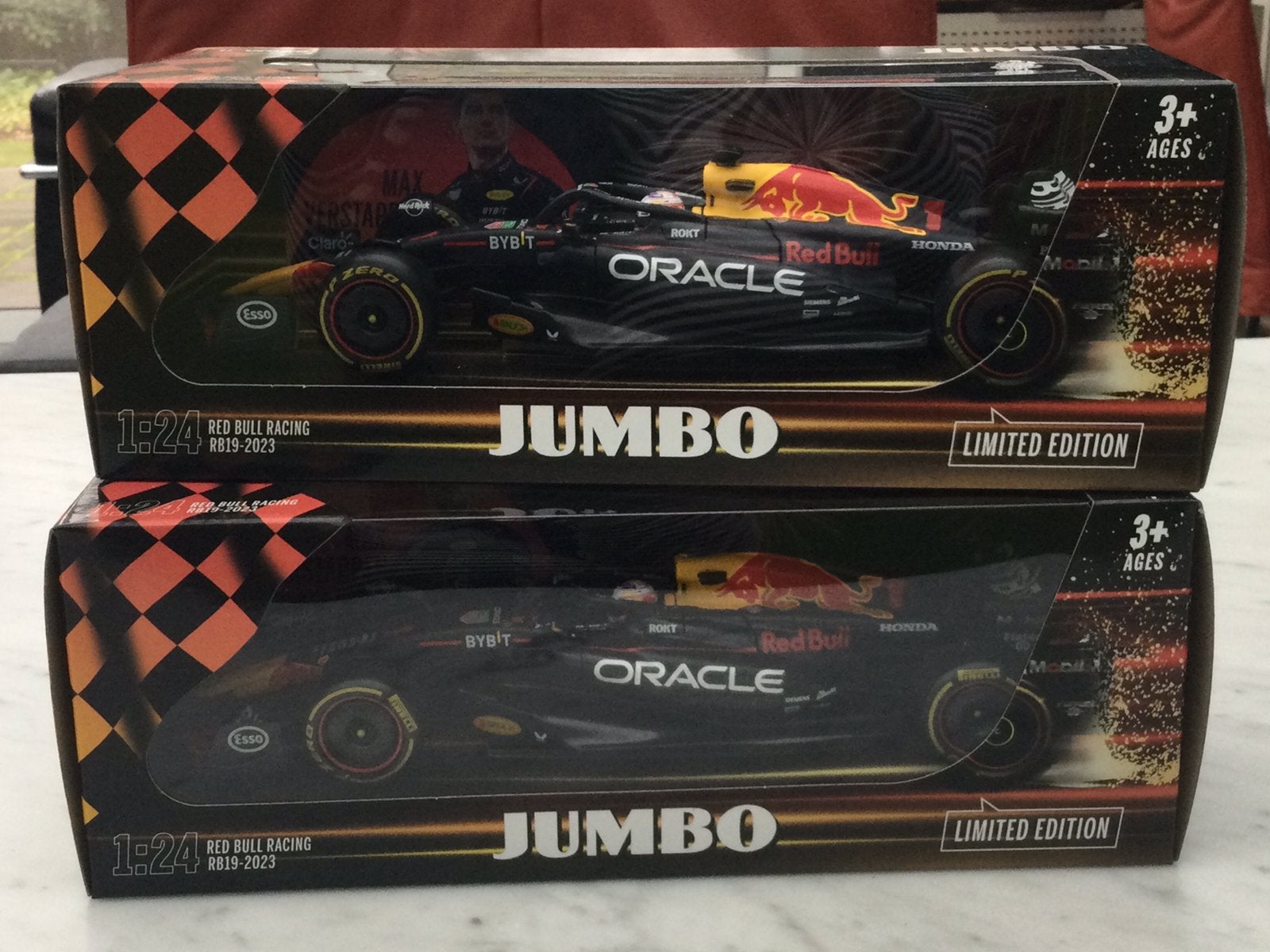 Nog 2 x Racewagen Max Verstappen!, Ophalen of Verzenden, Nieuw, Bburago