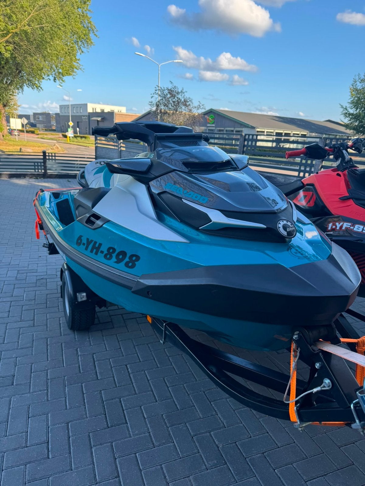 Seadoo GTX 325 uit 2025 als nieuw met dubbele trailer, Watersport en Boten, Ophalen, Zo goed als nieuw, Benzine, 200 pk of meer