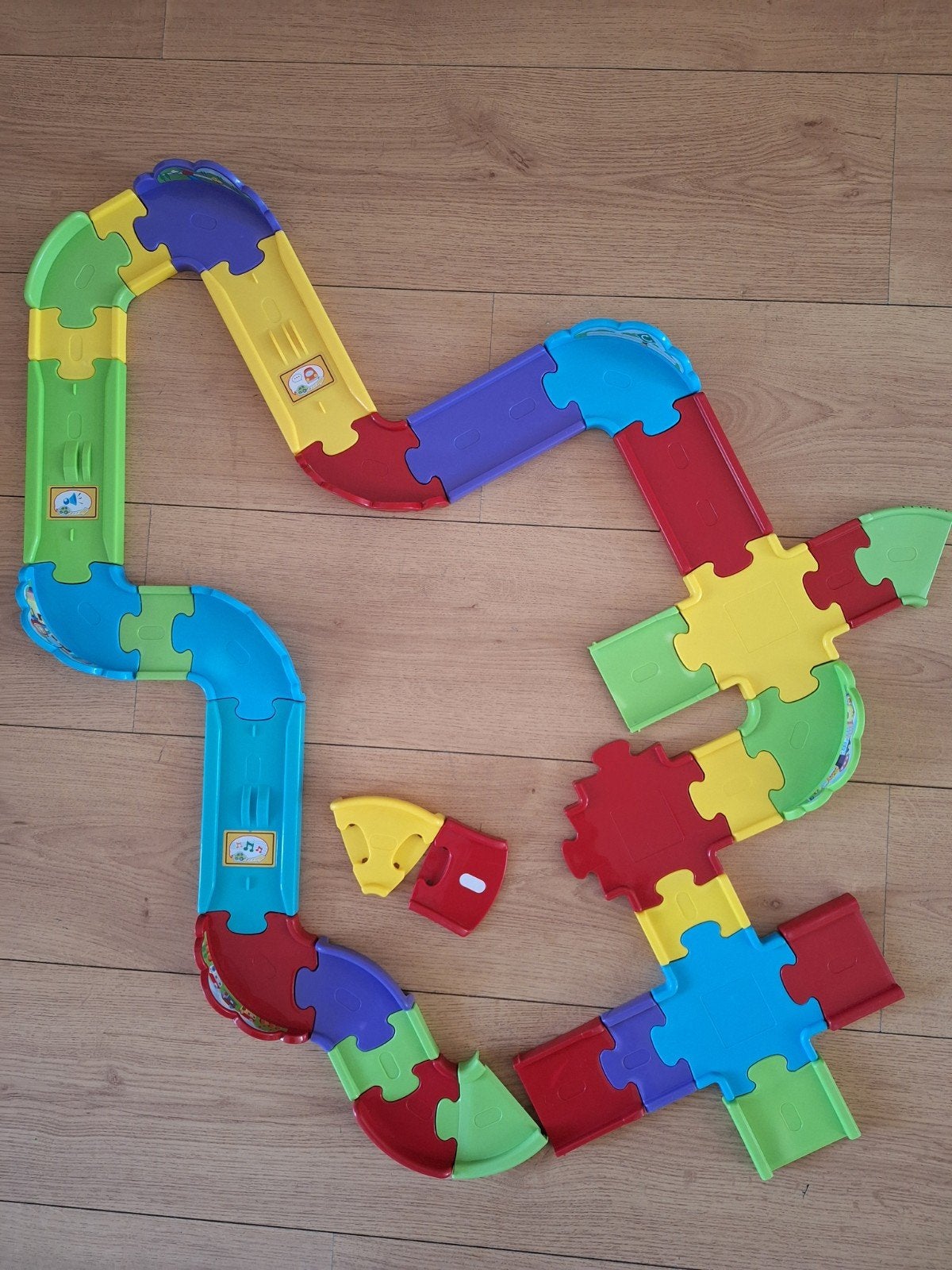 toet toet wegdelen, Ophalen of Verzenden, Zo goed als nieuw, 2 tot 4 jaar
