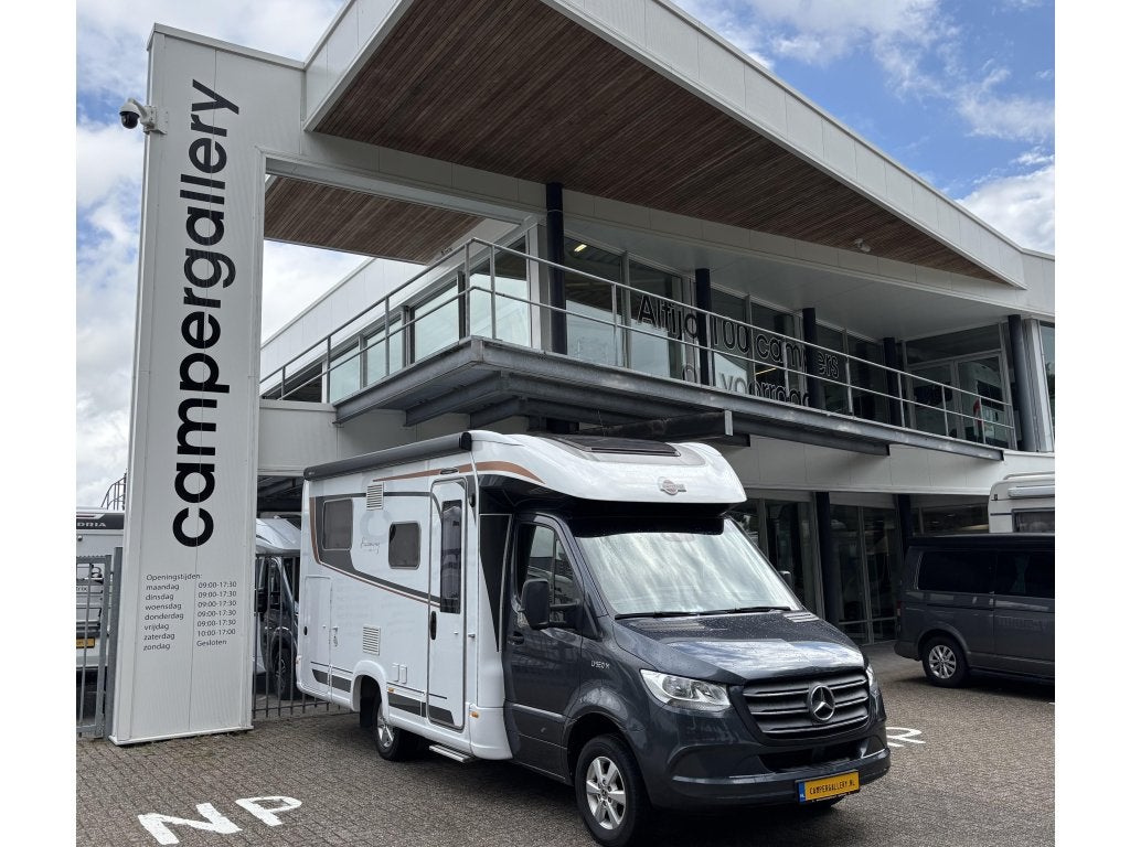 Bürstner Lyseo Harmony 690 ENKELE BEDDEN+HEFBED MERCEDES AU, Caravans en Kamperen, Automaat, 6 tot 7 meter, Bedrijf, Diesel