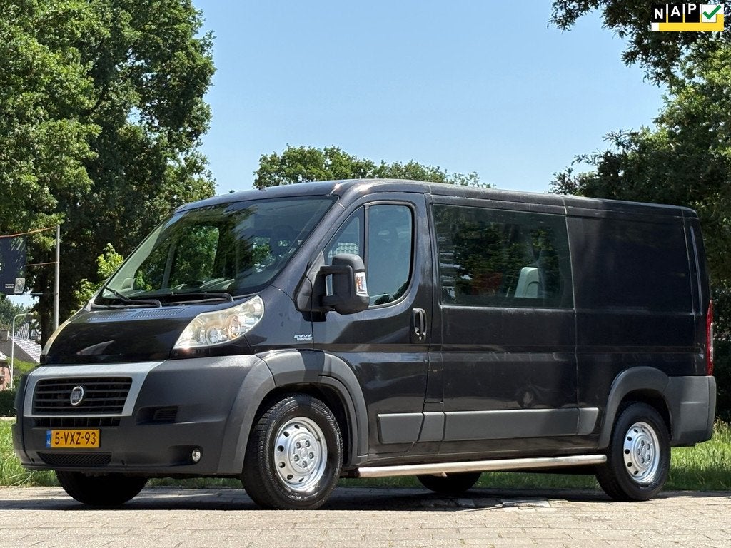 Fiat Ducato 35H 3.0|CNG|7P|DUBBELCABINE|airco|achteruitrijca, Auto's, Bestelauto's, Voorwielaandrijving, Euro 5, Gebruikt, Zwart