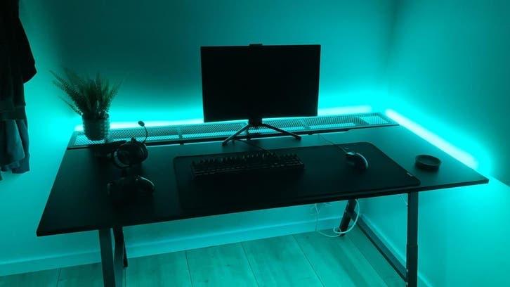 Volledige gaming pc setup, Spelcomputers en Games, Games | Pc, Ophalen, Overige genres, 1 speler, Zo goed als nieuw