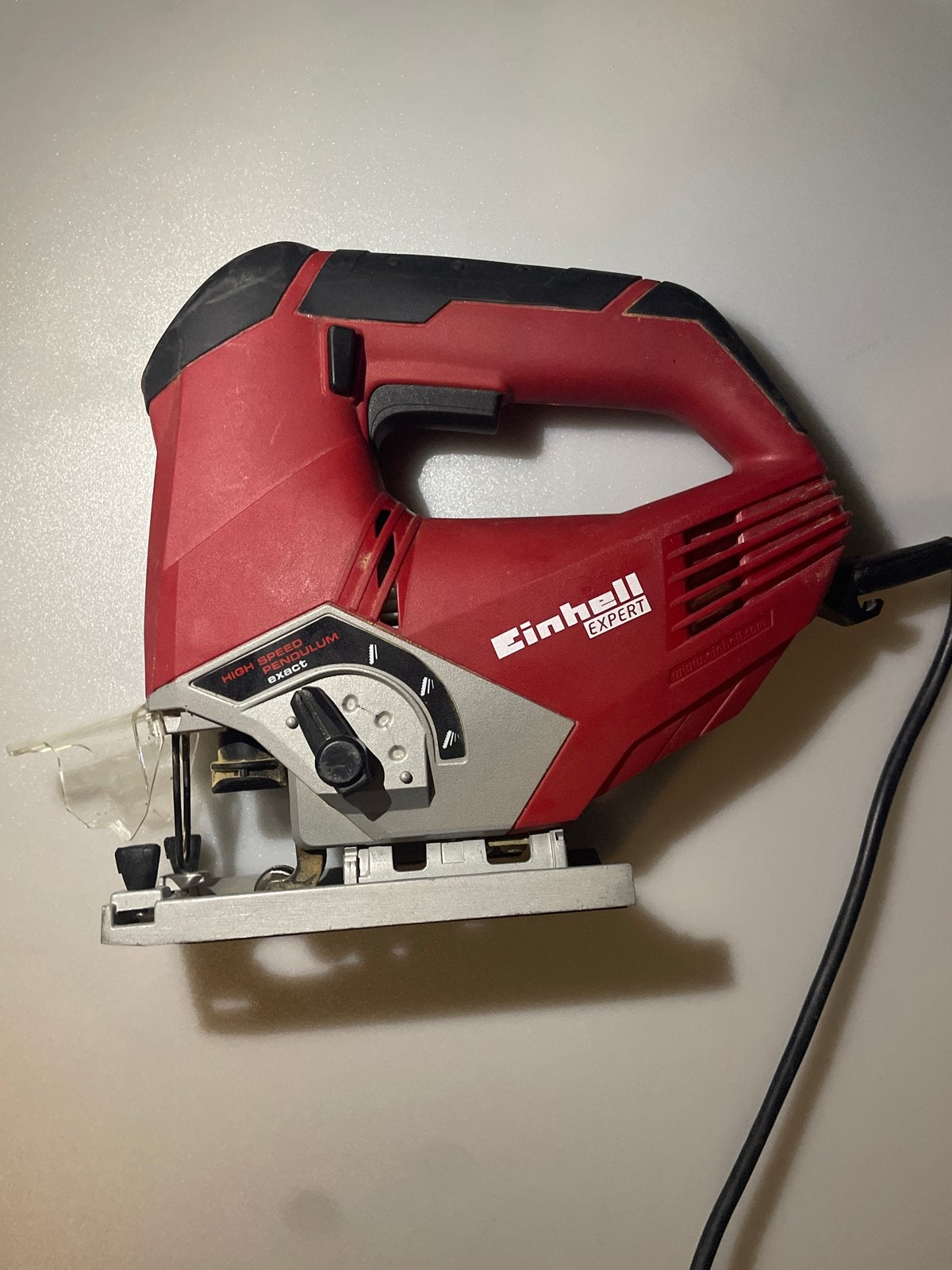 Einhell Expert Decoupeerzaag TE-JS 100, Gebruikt, 600 tot 1200 watt, Ophalen of Verzenden, Decoupeerzaag