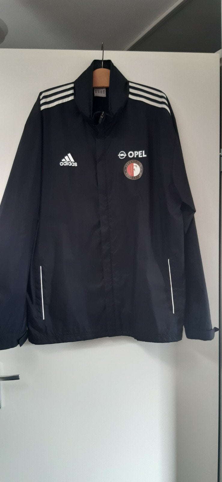 Feyenoord regenjas.
Ideaal voor de echte fan!, Verzamelen, Sportartikelen en Voetbal, Ophalen of Verzenden, Zo goed als nieuw