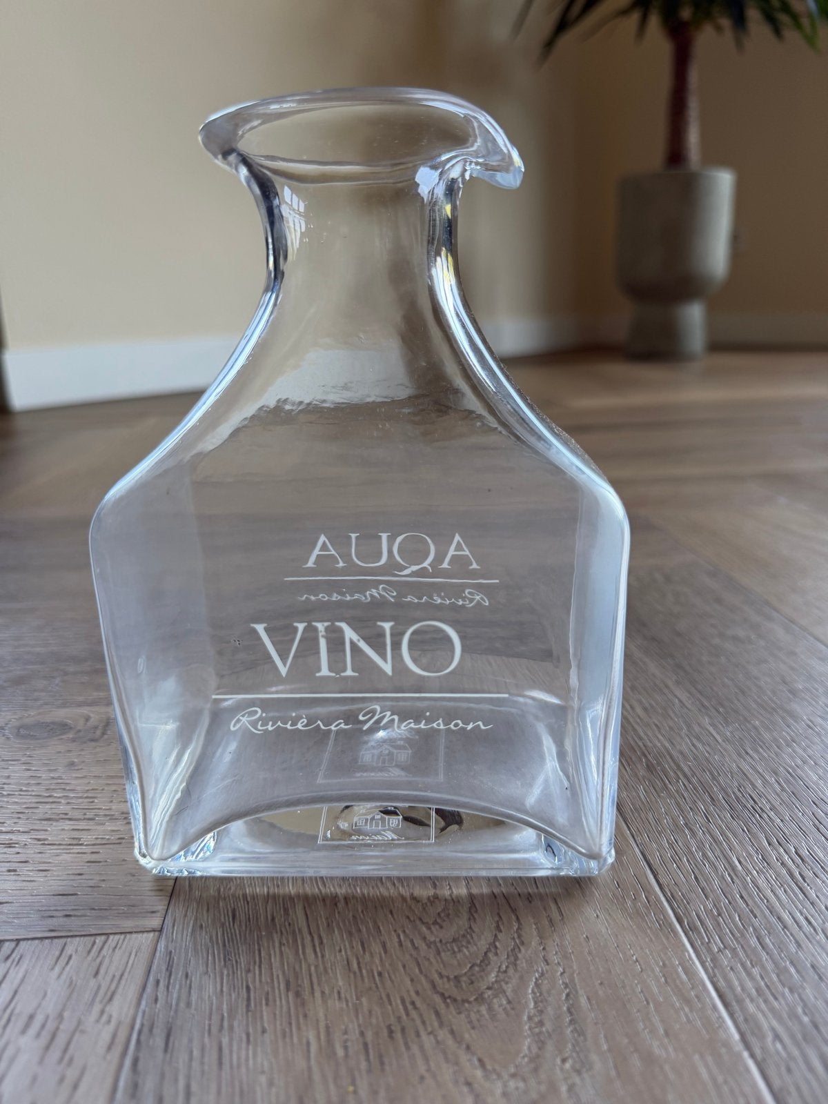Riviera Maison Aqua Vino karaf en olijf, Ophalen of Verzenden, Zo goed als nieuw, Transparant, Glas