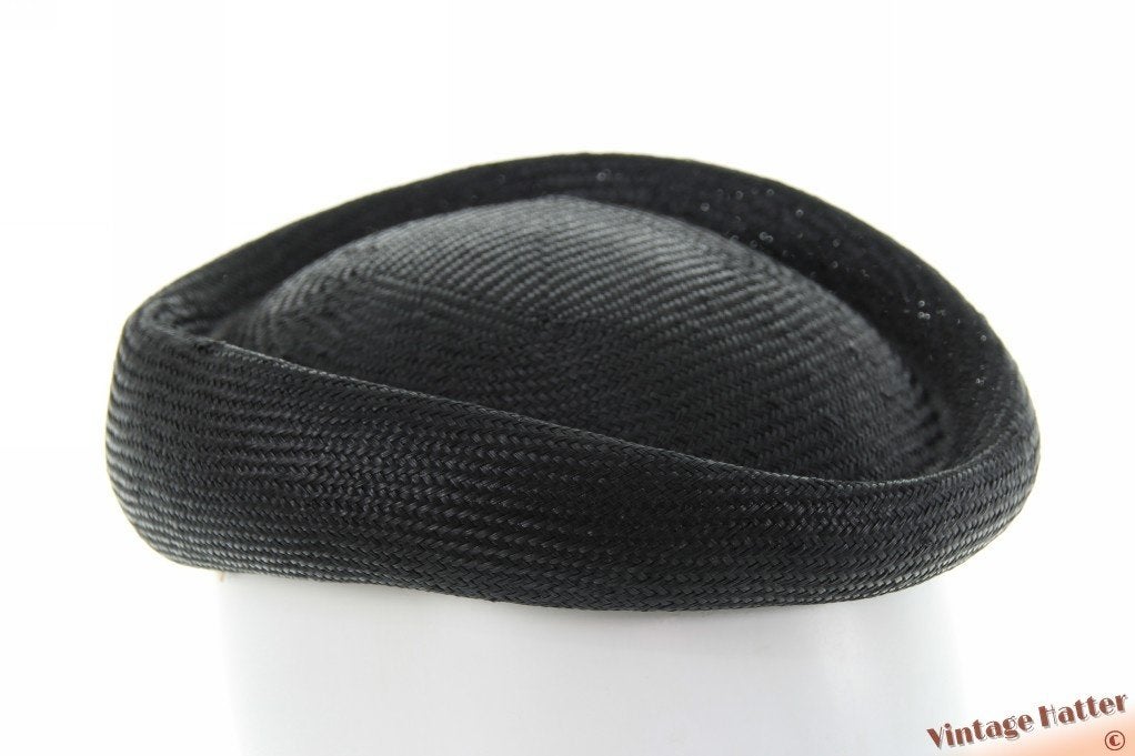 Dames pillbox cocktail hoed Weba Hats zwart sisal 52-63 NEW, Weba Hats, Hoed, Nieuw, One size fits all