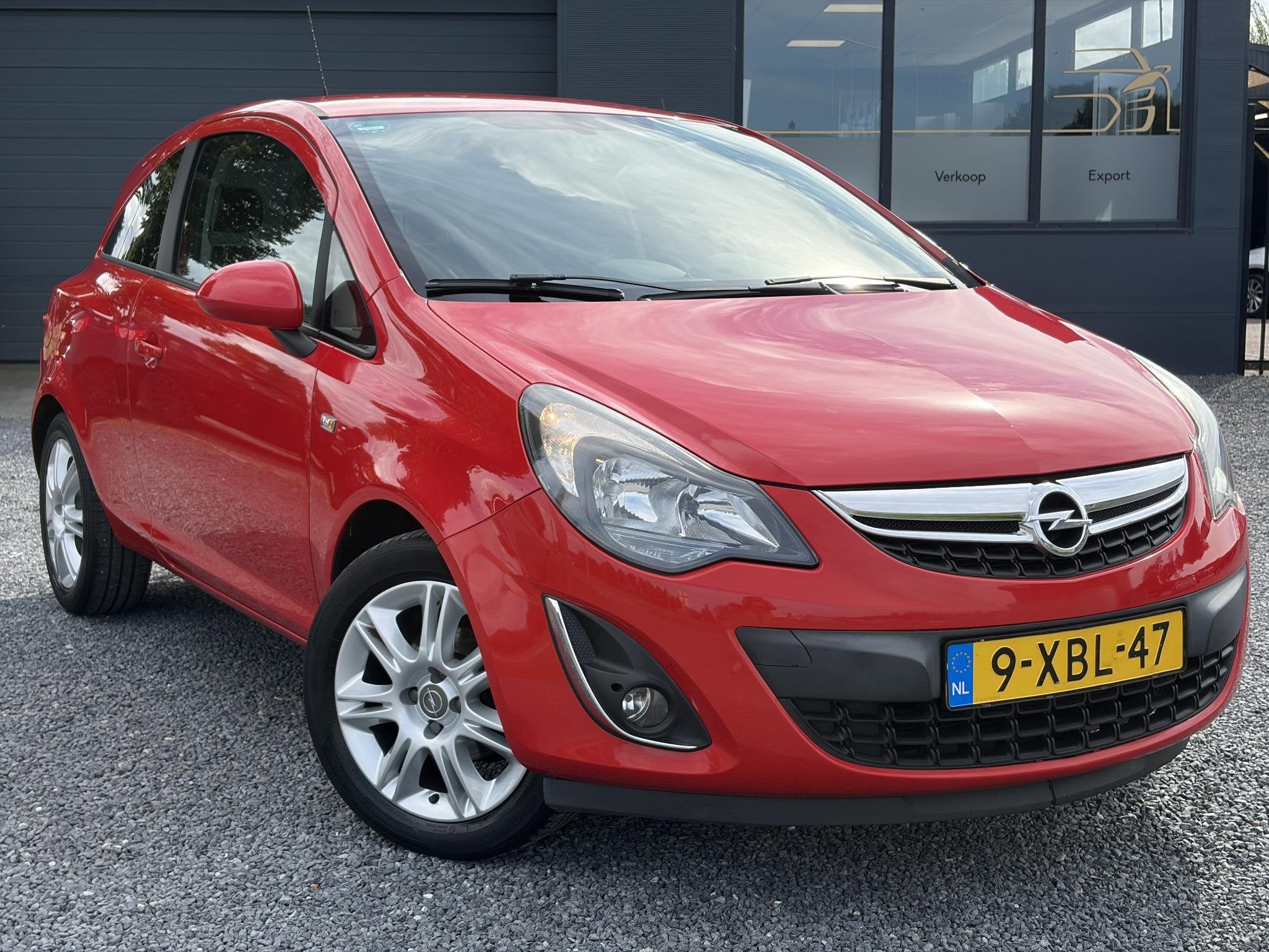 Opel Corsa 1.4-16V BlitZ 1e EigenaarNaviTrekhaak, Voorwielaandrijving, Verwarmde buitenspiegels, Origineel Nederlands, Handgeschakeld
