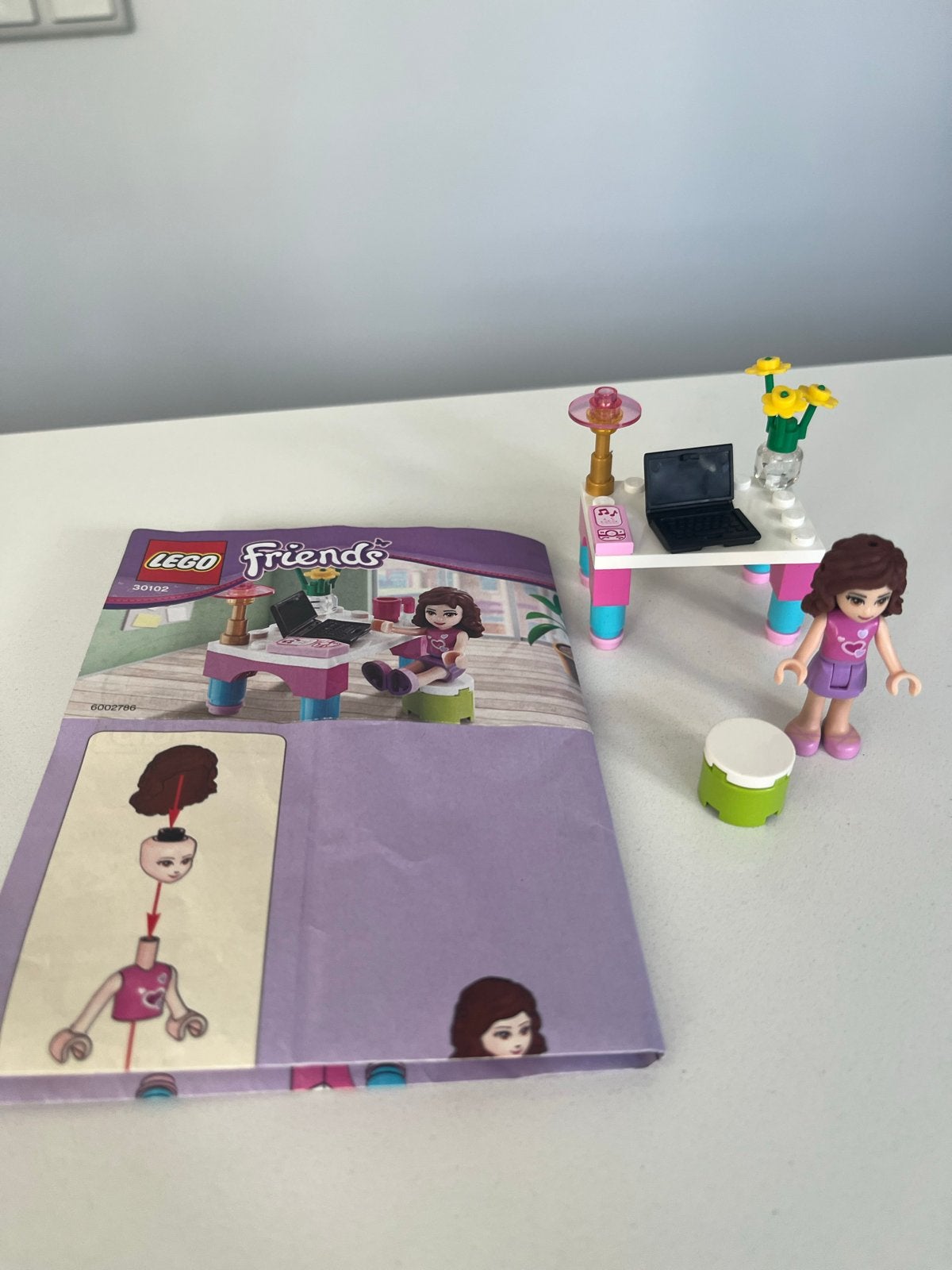 LEGO Friends Mia's Bureau Set (30102) met Minifiguur, Ophalen, Zo goed als nieuw, Jongen of Meisje
