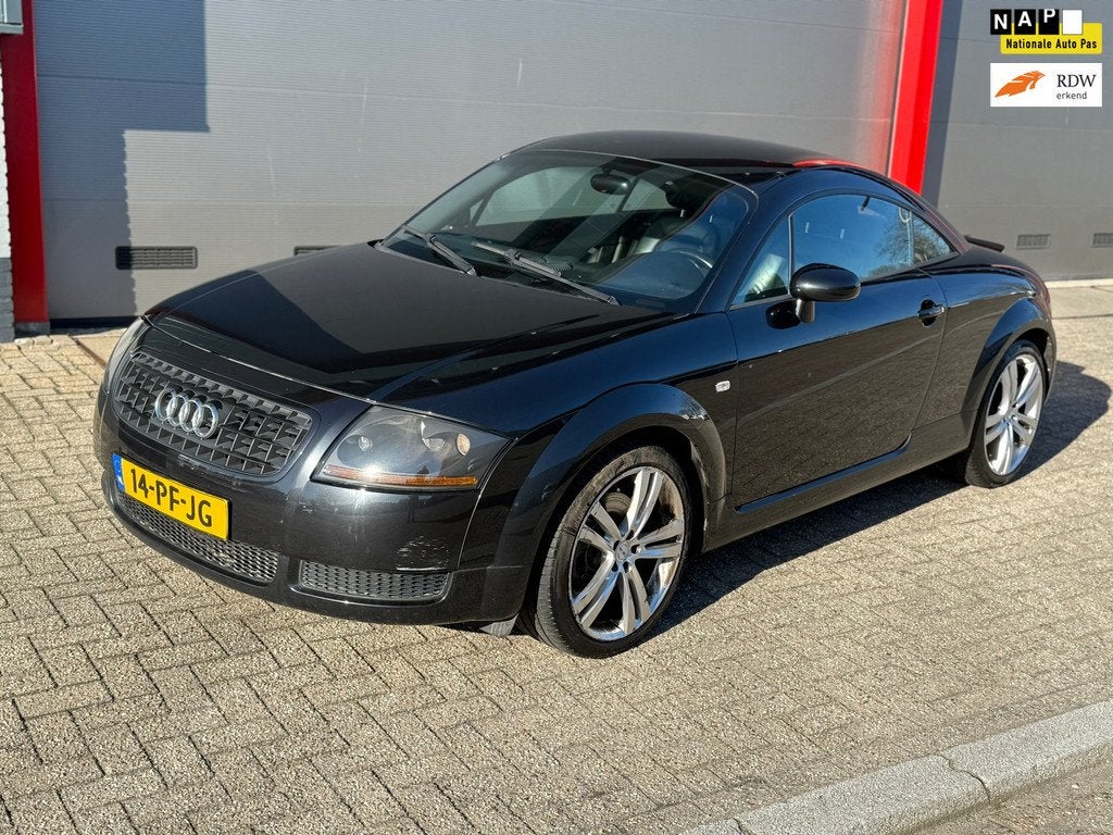 Audi TT 1.8 5V Turbo, Auto's, Audi, Voorwielaandrijving, TT, Gebruikt, 4 cilinders