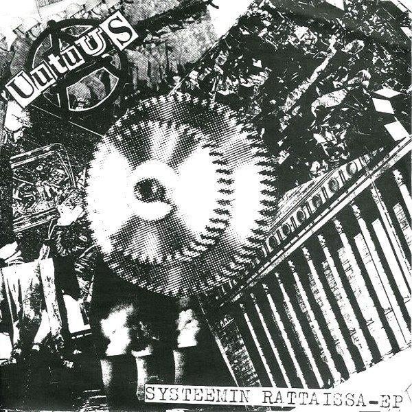 uutuus / systeemin rattaissa - hardcore/punk + insert, Verzenden, Zo goed als nieuw, Rock en Metal