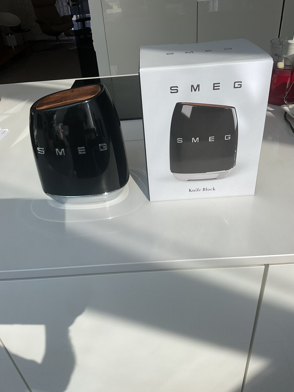 SMEG Messenblok zwart met doos in nieuwstaat, Ophalen, Zo goed als nieuw