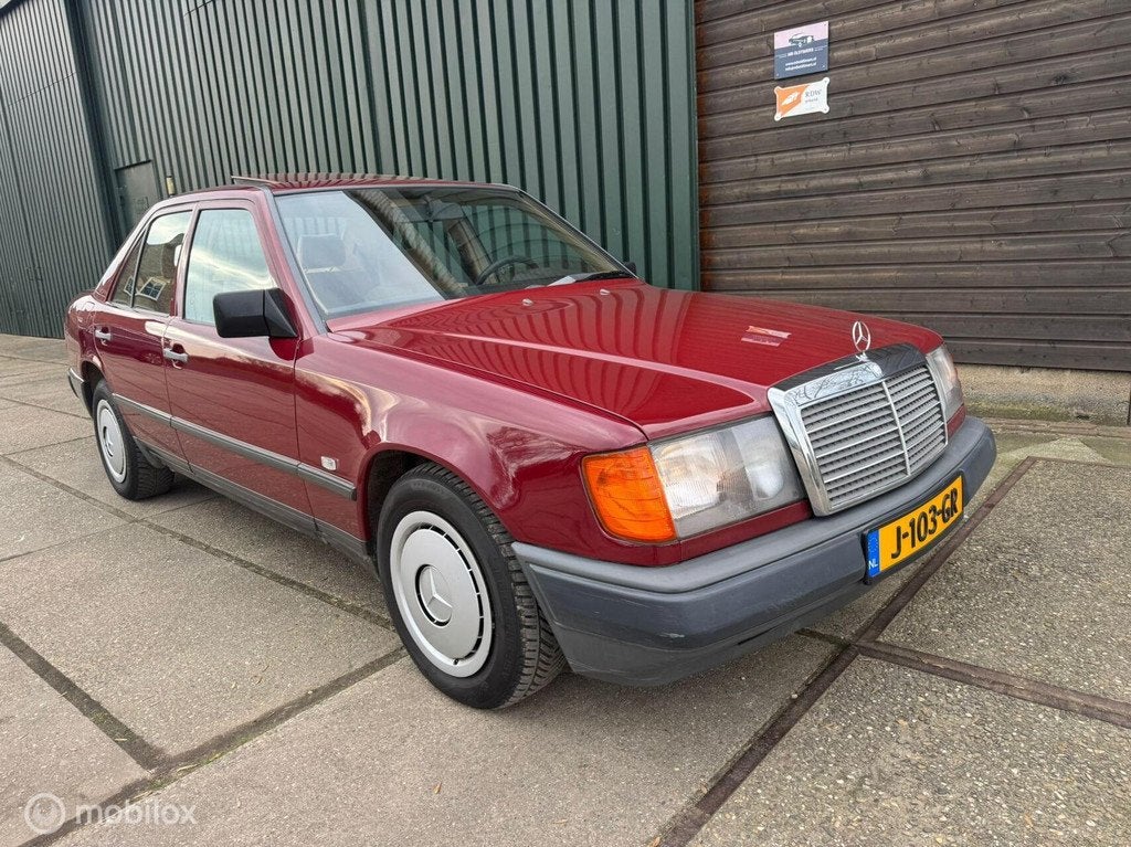 Mercedes-Benz W124 300D Pullman Schuifdak, Auto's, Oldtimers, Bedrijf, Te koop, ABS, Centrale vergrendeling, Elektrische buitenspiegels