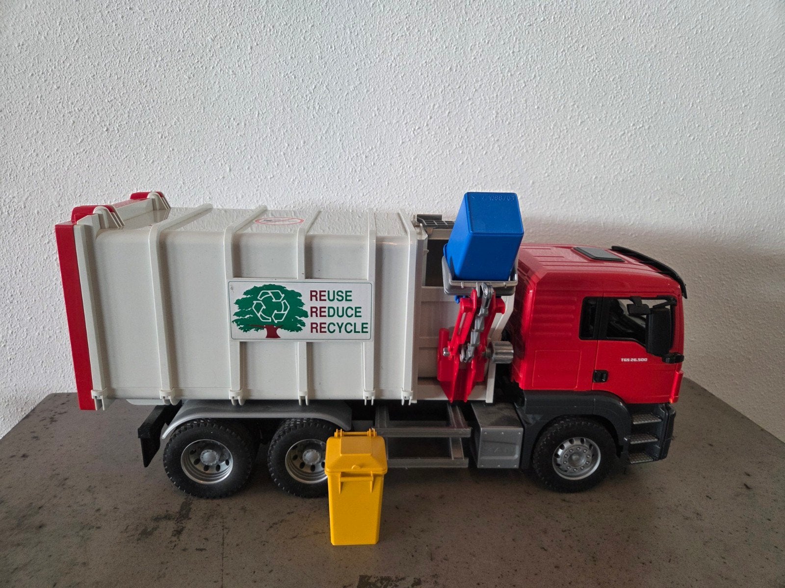 Bruder MAN TGS Vuilniswagen (papier) met accessoires, Kinderen en Baby's, Speelgoed | Speelgoedvoertuigen, Ophalen, Zo goed als nieuw
