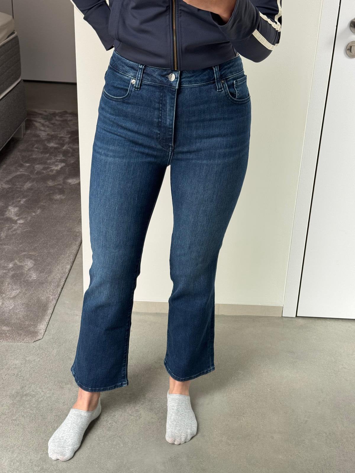 FRAME  THE REBOOT CROP JEANS  maat 28, Kleding | Dames, Ophalen of Verzenden, Zo goed als nieuw, Blauw, W28 - W29 (confectie 36)
