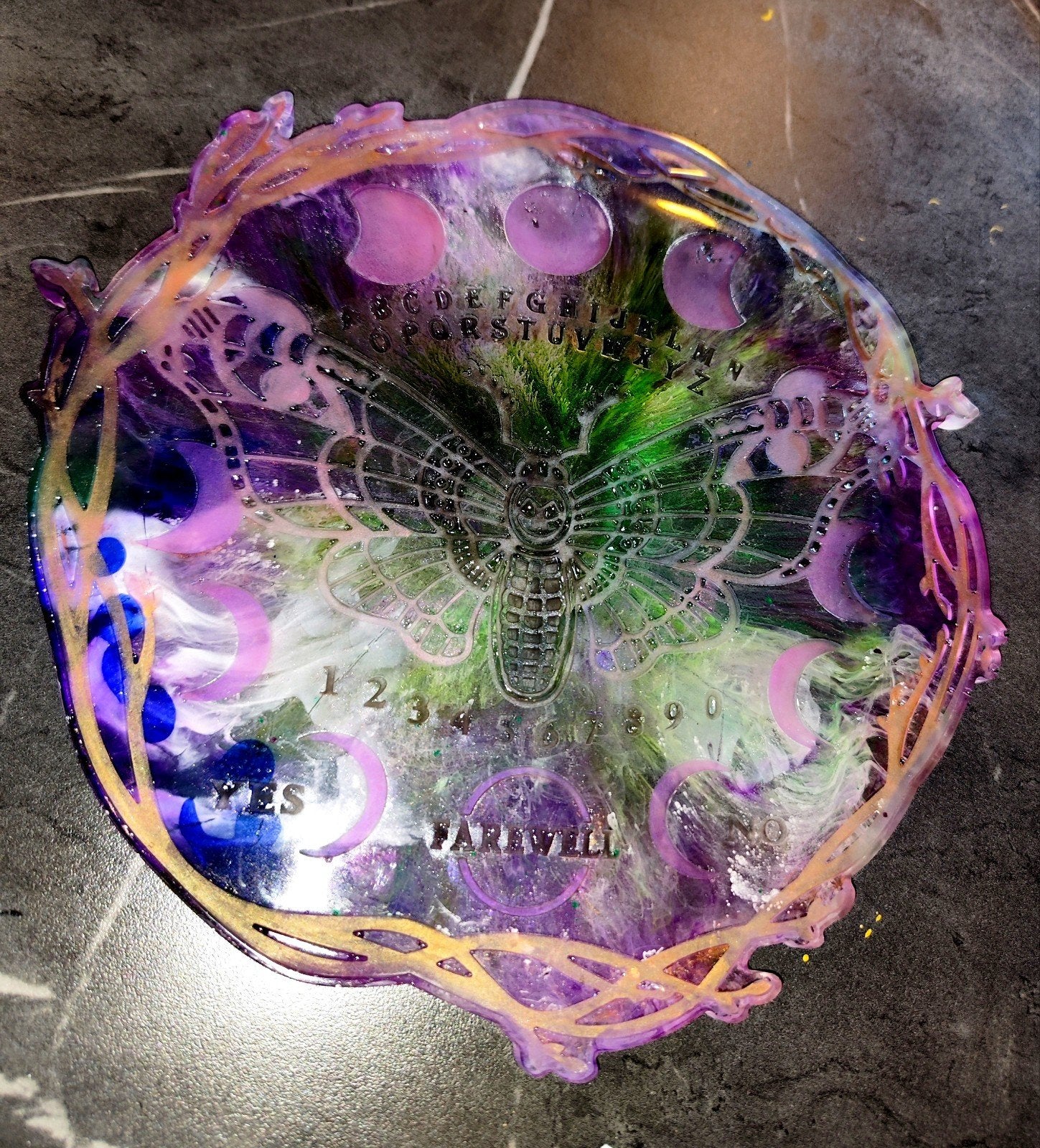Uniek Resin Ouija Bord met Vlinderdesign uit epoxy, Meerkleurig, Overige materialen, Overige stijlen, Nieuw