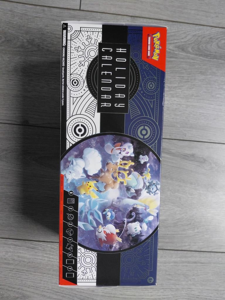 Pokémon TCG Holiday Advent Kalender 2023 met Fushion Strike, Ophalen of Verzenden, Nieuw, Overige typen