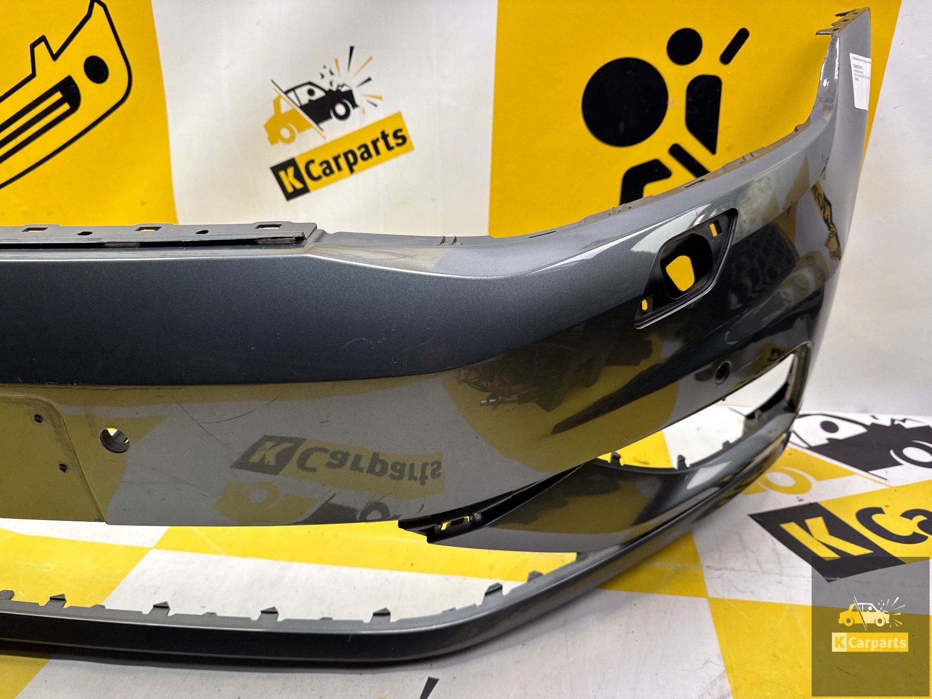 Volkswagen Golf 7 Facelift voorbumper 5G0807221FL, Gebruikt, Volkswagen AG, Bumper, Berliner Ring 2
38440  Wolfsburg, DE