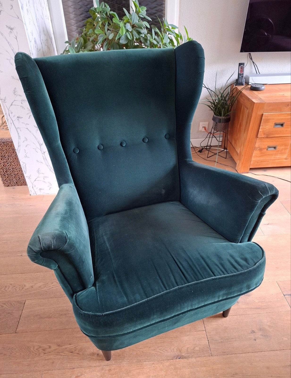 Strandmon oorfauteuil - Donkergroen fluweel, Huis en Inrichting, Fauteuils, Ophalen, Gebruikt, Klassiek, 75 tot 100 cm