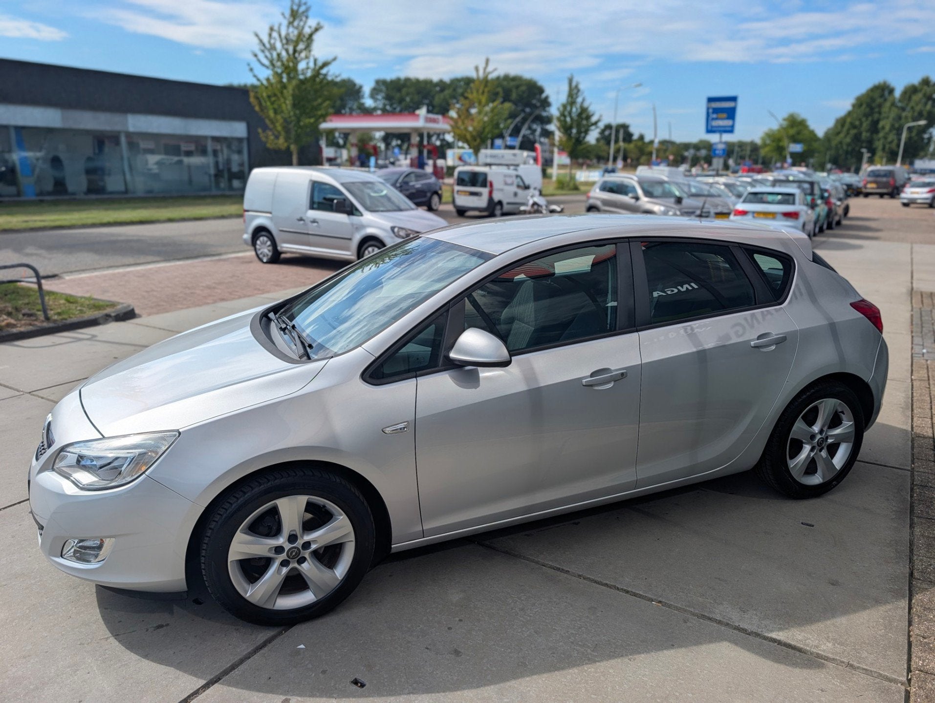 Opel Astra 1.6 Edition - Clima - Cruise -, Auto's, Opel, Voorwielaandrijving, Euro 5, Stof, 4 cilinders