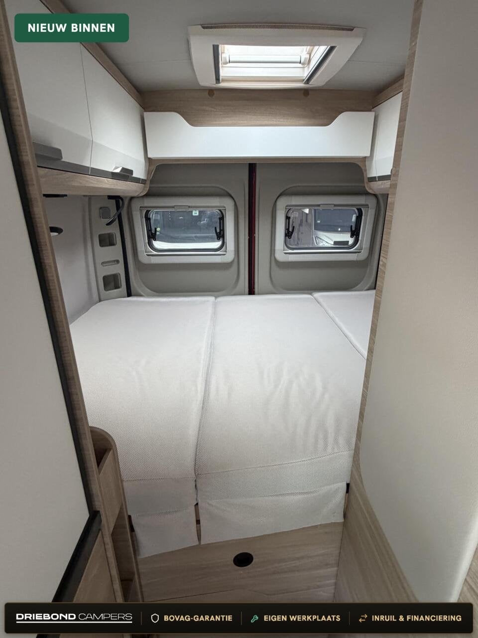 Knaus 600MQ Boxstar Street Euro6 Luchtvering Luifel Trekhaak, Caravans en Kamperen, Tot en met 2, 6 tot 7 meter, Bedrijf, Elektrische ramen