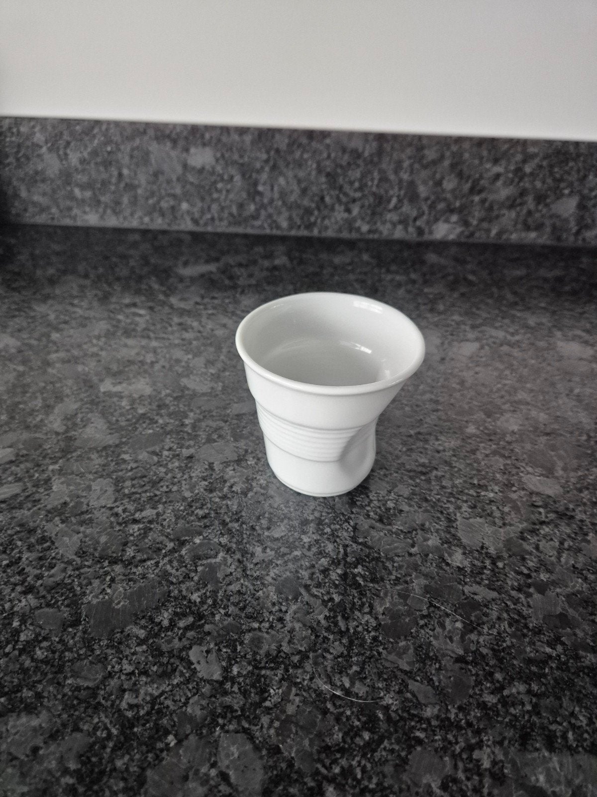Revol - Koffiemok wit, Ophalen of Verzenden, Porselein, Bord(en)