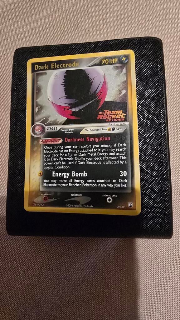 Dark Electrode ex Team Rocket Returns 4/109, Ophalen of Verzenden, Gebruikt, Losse kaart