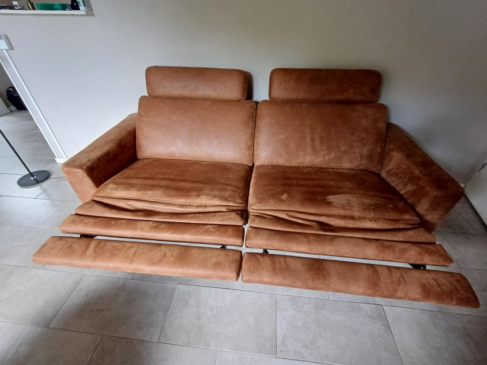 Zo goed als nieuwe 3-zitsbank met elektrische relaxfunctie, Huis en Inrichting, Modern met relaxfunctie, Driepersoons, 75 tot 100 cm