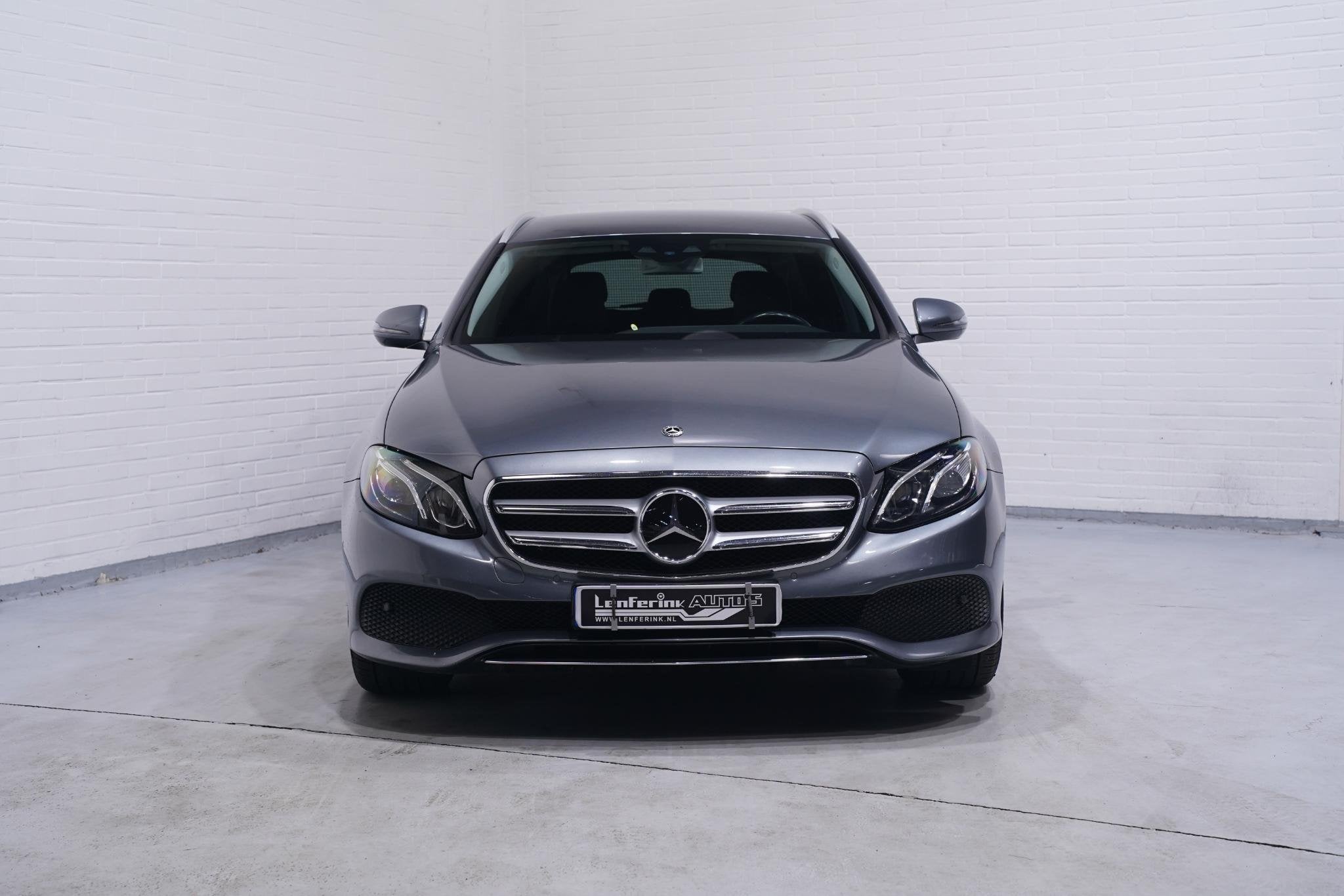 Mercedes-Benz E-klasse Estate 350 d 4Matic Avantgarde Head u, Auto's, Automaat, Gebruikt, 258 pk, Leder en Stof