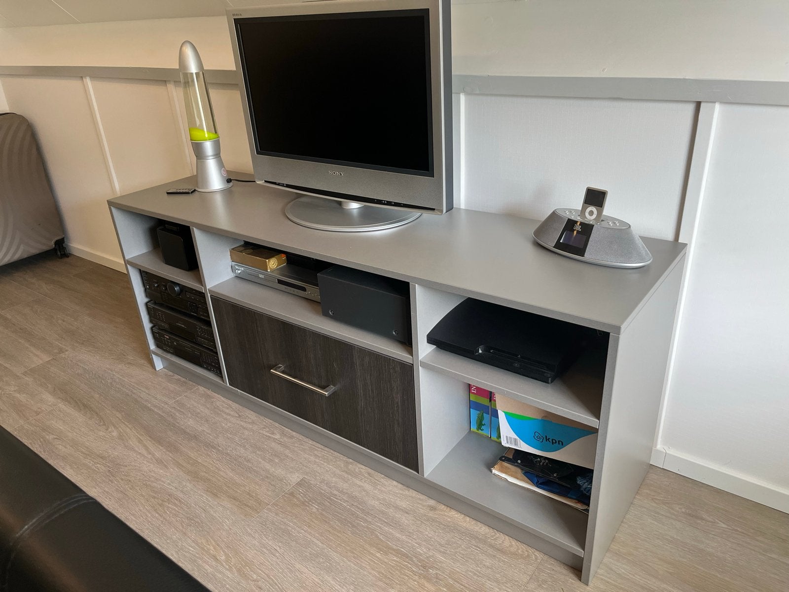 Maatwerk TV meubel met lade en vakken - 120x63x64 cm, Ophalen of Verzenden, Zo goed als nieuw, Hout, Cd's