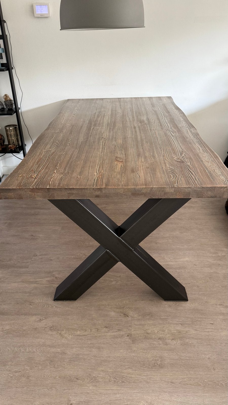 Mooie industriele eettafel met X-poten-Hout/Metaal, Ophalen, 200 cm of meer, 50 tot 100 cm, Zo goed als nieuw