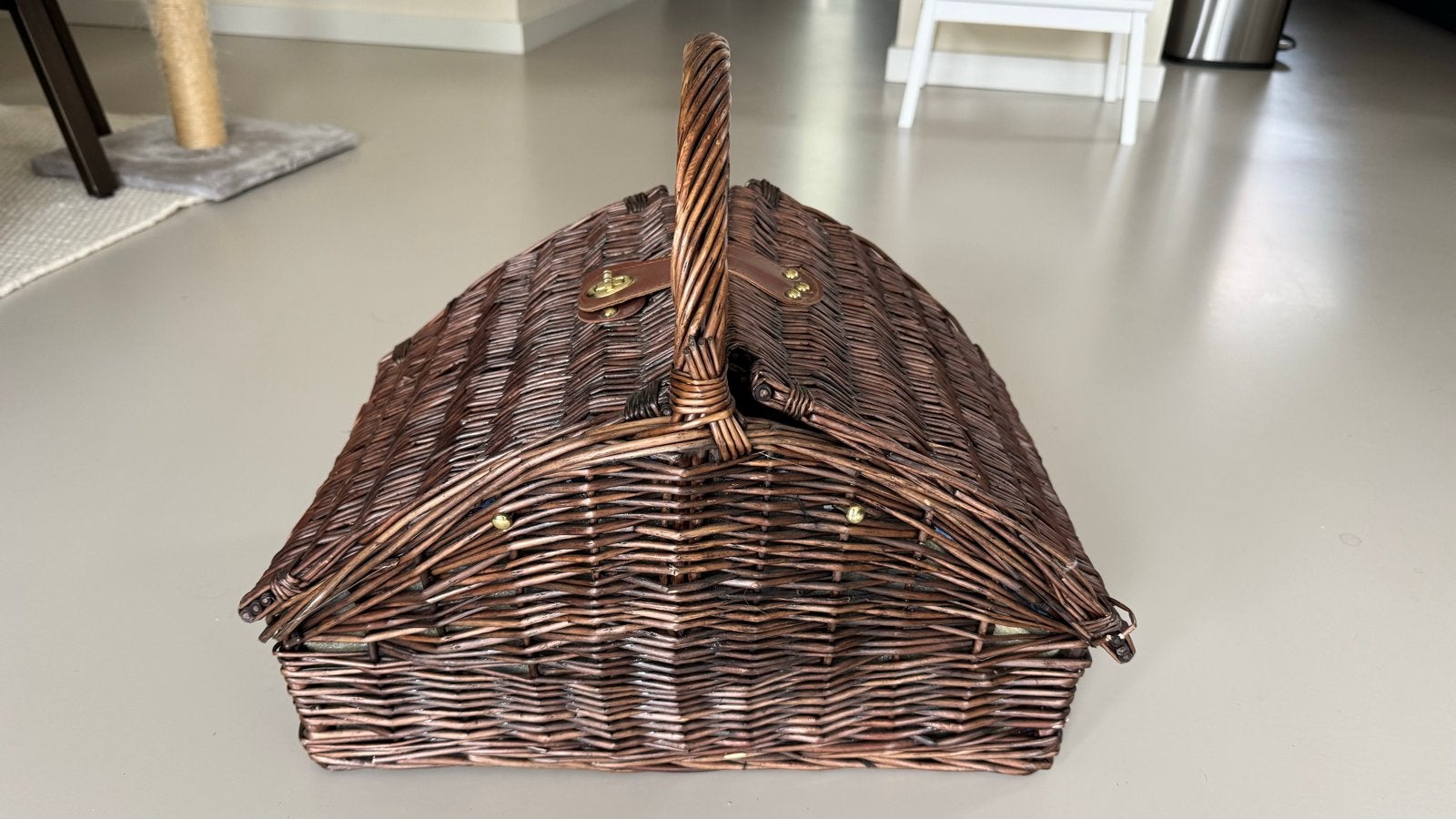 picknickmand voor 4 personen - compleet, Ophalen, Zo goed als nieuw