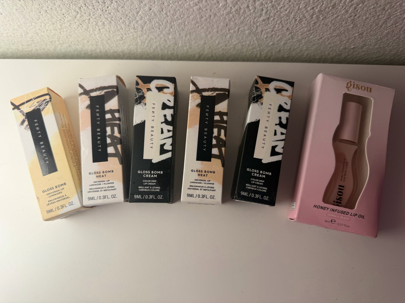 Fenty Beauty Gloss Bomb Lipgloss & Gisou Lip Oil, Nieuw, Ophalen of Verzenden, Make-up, Overige kleuren