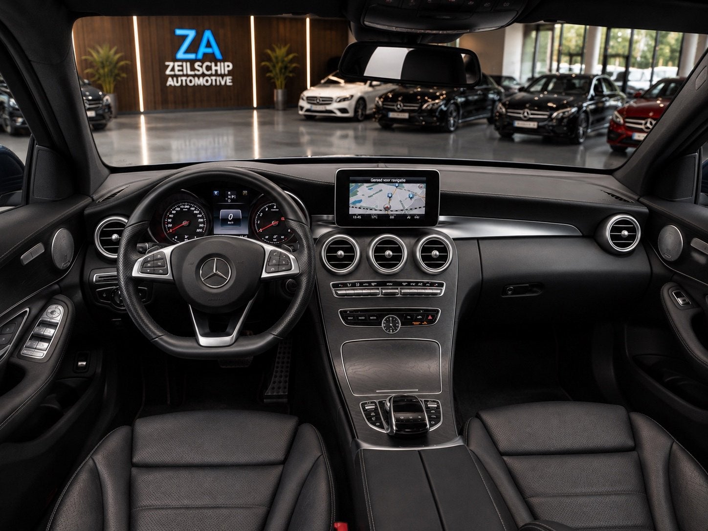 Mercedes-Benz C-klasse Estate 180 CGI AMG PAKKET PANO|Camera, Auto's, Automaat, Dealer onderhouden, Achterwielaandrijving, 1800 kg