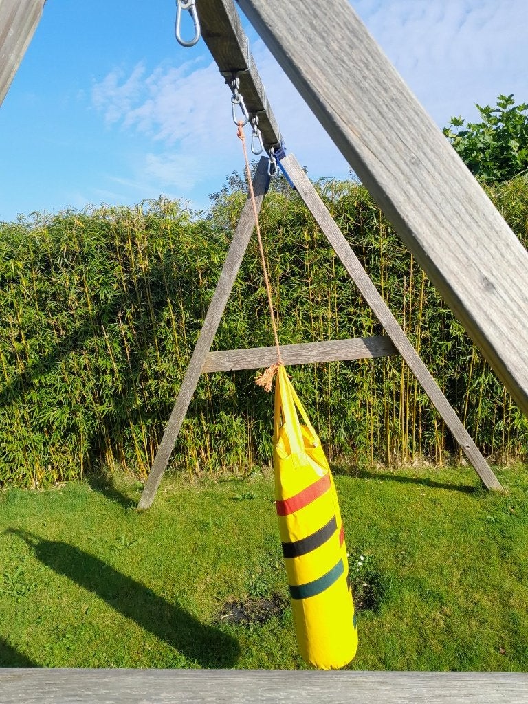 schommel bokszak, Ophalen, Zo goed als nieuw, Schommel