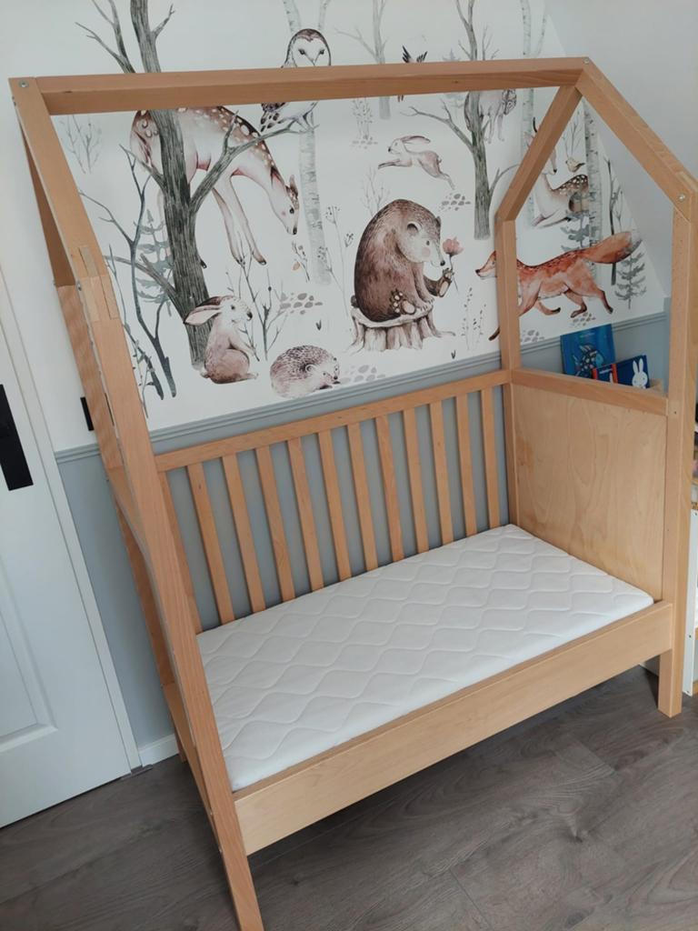 Bopita ledikant (my first house) 120x60, Kinderen en Baby's, Babywiegjes en Ledikanten, Ophalen, Zo goed als nieuw, Ledikant